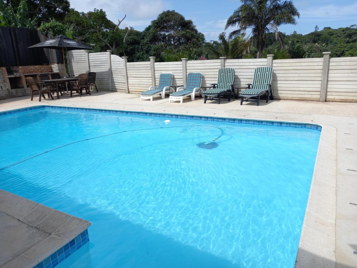 Poolside Guest House ميناء شيبستون المظهر الخارجي الصورة