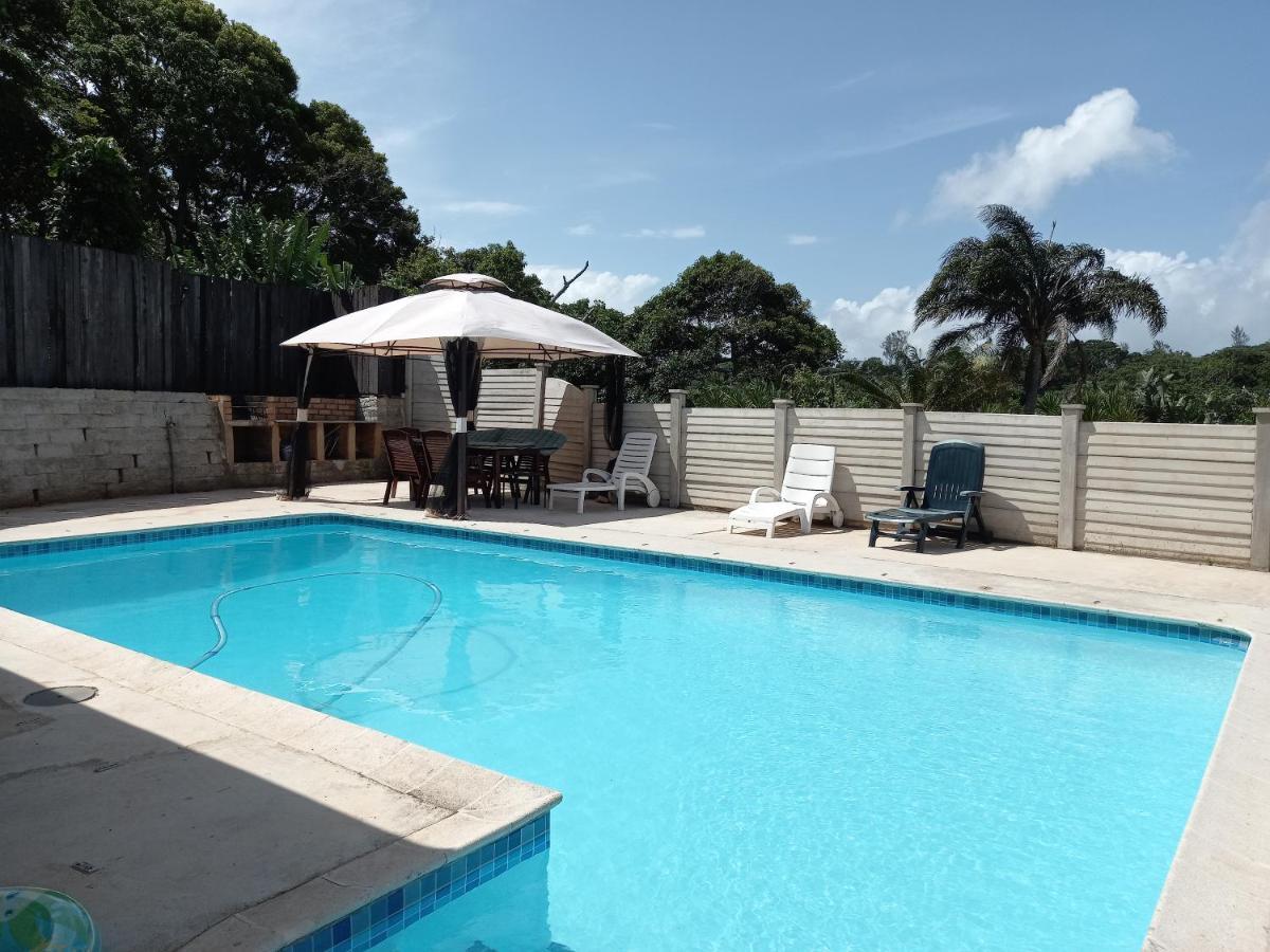 Poolside Guest House ميناء شيبستون المظهر الخارجي الصورة